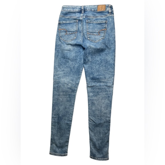 AEO high-rise Woman’s Blue Jeggings. Size 4 - Picture 2 of 12